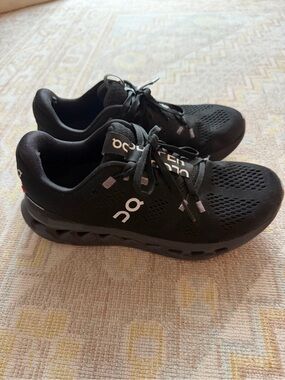 On Running Women's Black Athletic Shoes